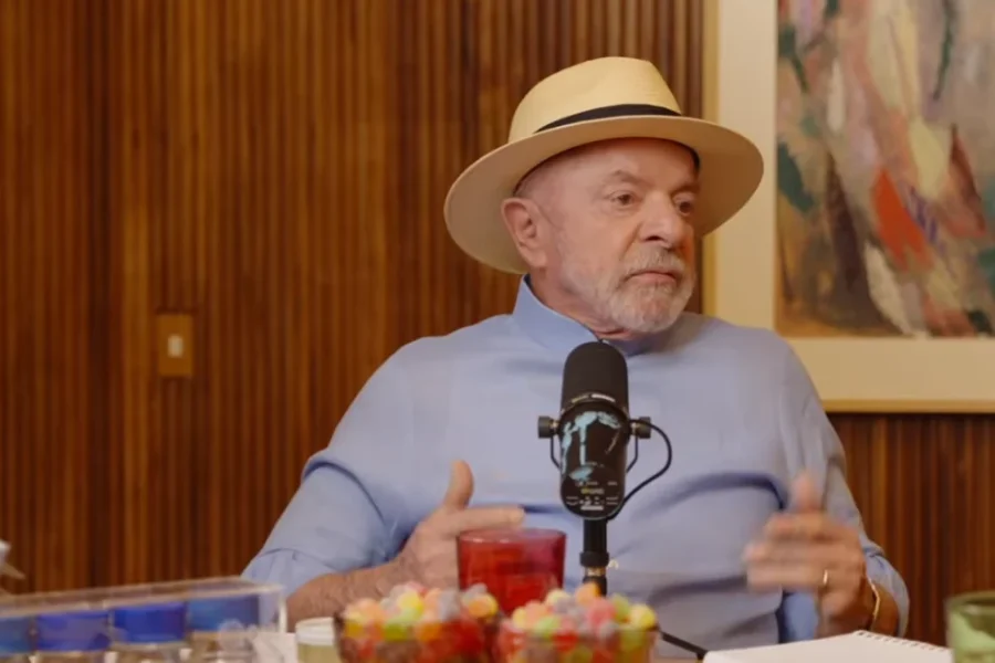 PODCAST: Lula aborda eleições e diz que não vai a debate; “não vou para debate para ouvir bobagem”
