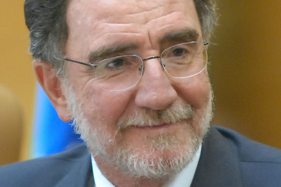 PT consolida Patrus Ananias como nome para disputar o governo de Minas em 2026