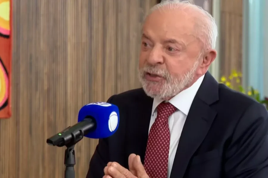 Enquanto Lula fala na Record, Band mergulha no caos: debate tem ataques, desistência e reviravolta