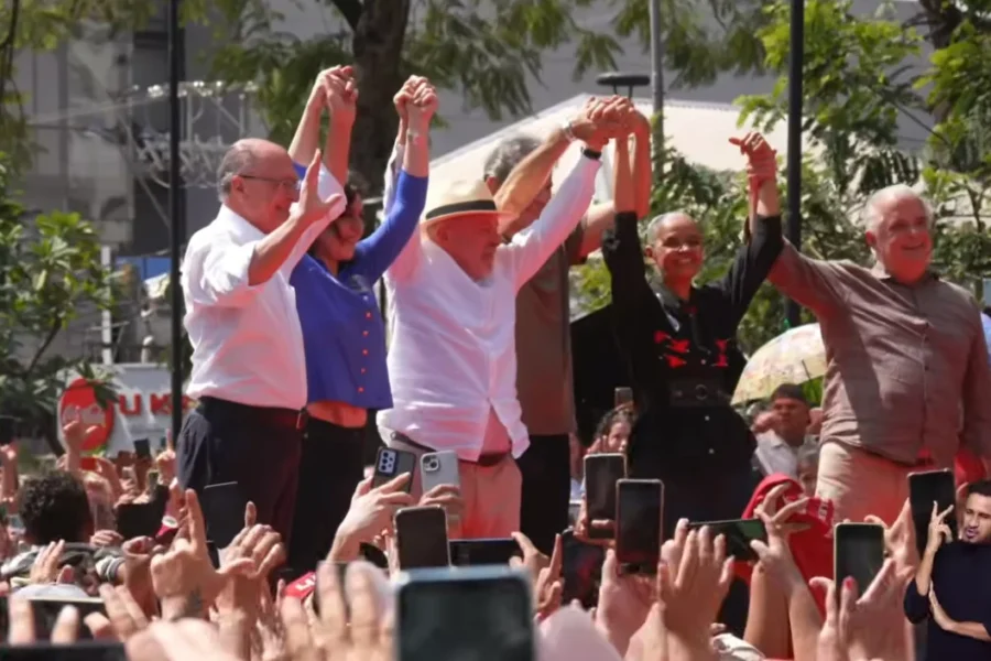 Lula e Haddad são recebidos por multidão em São José do Rio Preto: “Duvido vocês lembrarem de alguma obra do Tarcísio””