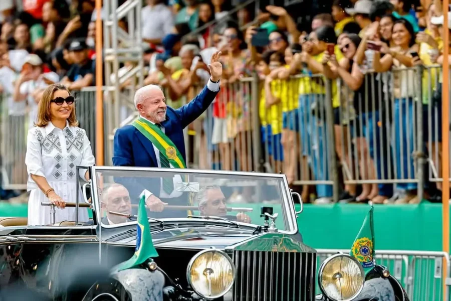 7 de Setembro: Lula exalta soberania e dá recado a quem “milita por interesses estrangeiros”