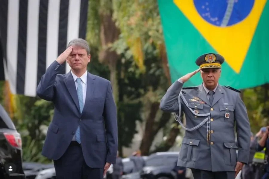 TARCÍSIO PROMOVEU CORONEL QUE ORGANIZOU MATANÇA EM 2022