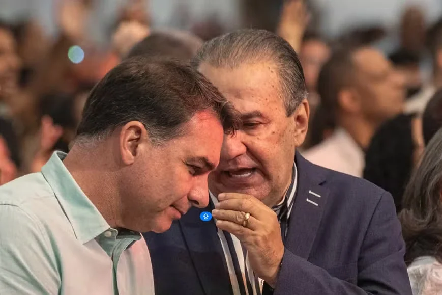 Campanha de Flávio Bolsonaro tenta refazer a rota sobre a polêmica envolvendo Nossa Senhora