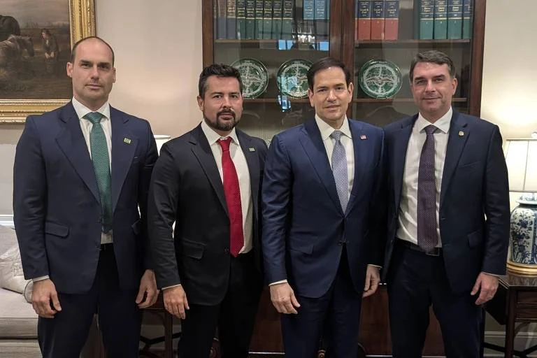 O PLANO DE FLÁVIO 6X1 REVELADO NO ‘TWITTER’: VOTA A FAVOR E SE ELEITO MUDA A REGRA