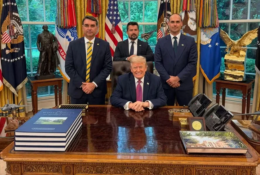 TRUMP CRIA ‘CAOS’ COM FALSO TERRORISMO ÀS VÉSPERAS DA ELEIÇÃO PRA ATINGIR LULA